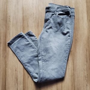 Gray skinny jeans